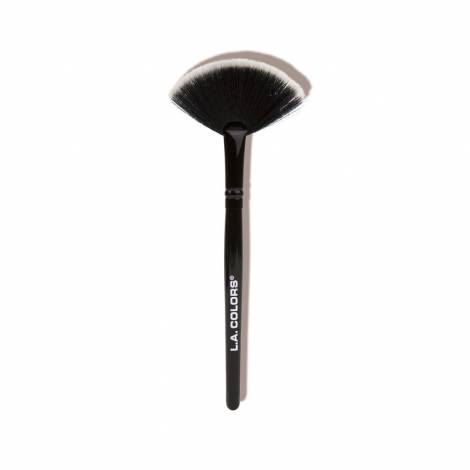 L.A. Colors Highlighter Fan Brush 2
